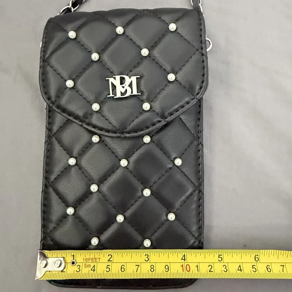 NWT Badgley Mischka Diamond Quilted Studded Pearls Crossbody Black Phone Case